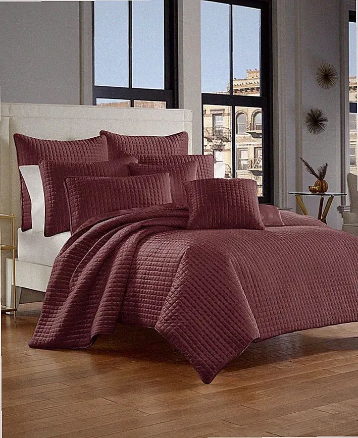 J Queen New York 5PC -SET-Full/Queen Quilted Coverlet With Pillow Case & Shams