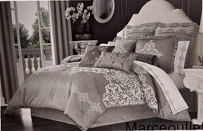 J. Queen New York Crestline Silver QUEEN Bed Skirt - NEW!