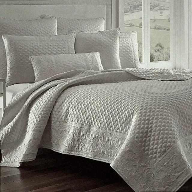 J Queen New York KING Quilt ONLY Coverlet Zilara - SILVER COLOR NEW $482