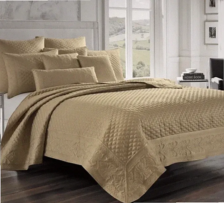 J. Queen New York Lyndon Gold Coverlet & Shams Set 5Pc