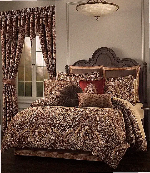 J. Queen New York Madeira Damask 4 Piece Comforter Set Red New