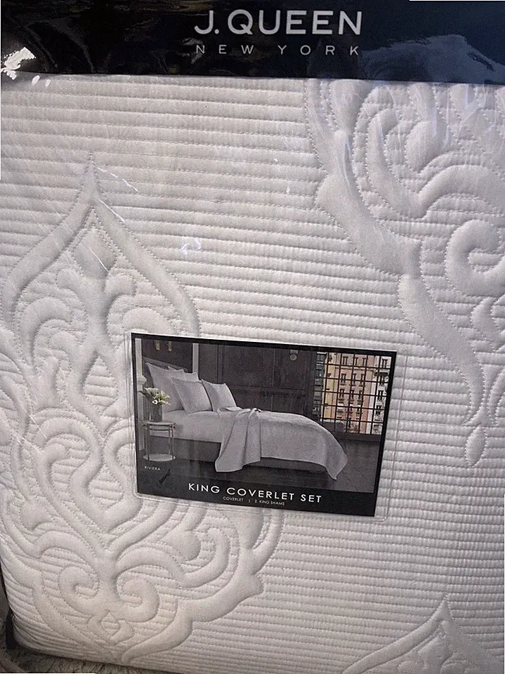 J Queen New York Riviera 3-Pc. Coverlet Set, King, White