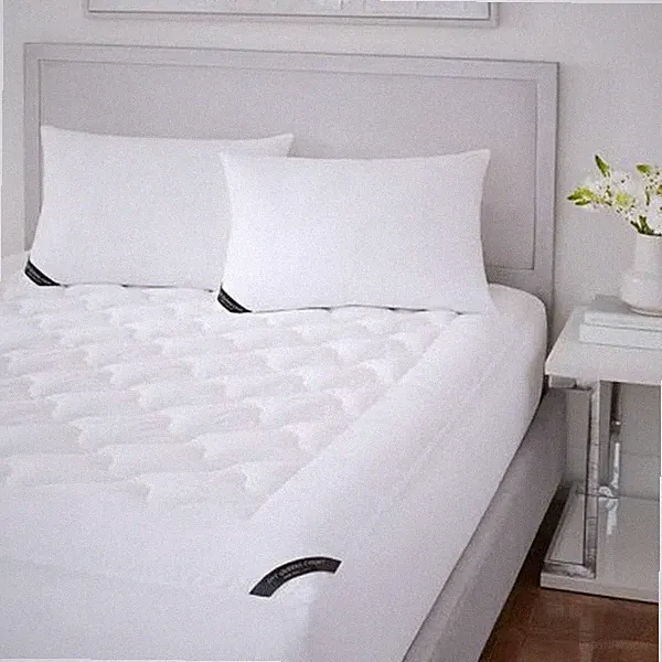 J Queen New York Royalty Allergen Barrier 233 Thread Count Cotton Top Mattress P