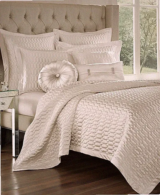 J Queen New York Satinique Coverlet, Full/Queen, Natural, NWT