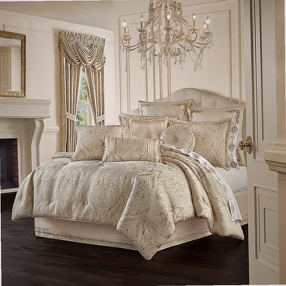 J. Queen New York Trinity Comforter Set, Champagne, California King