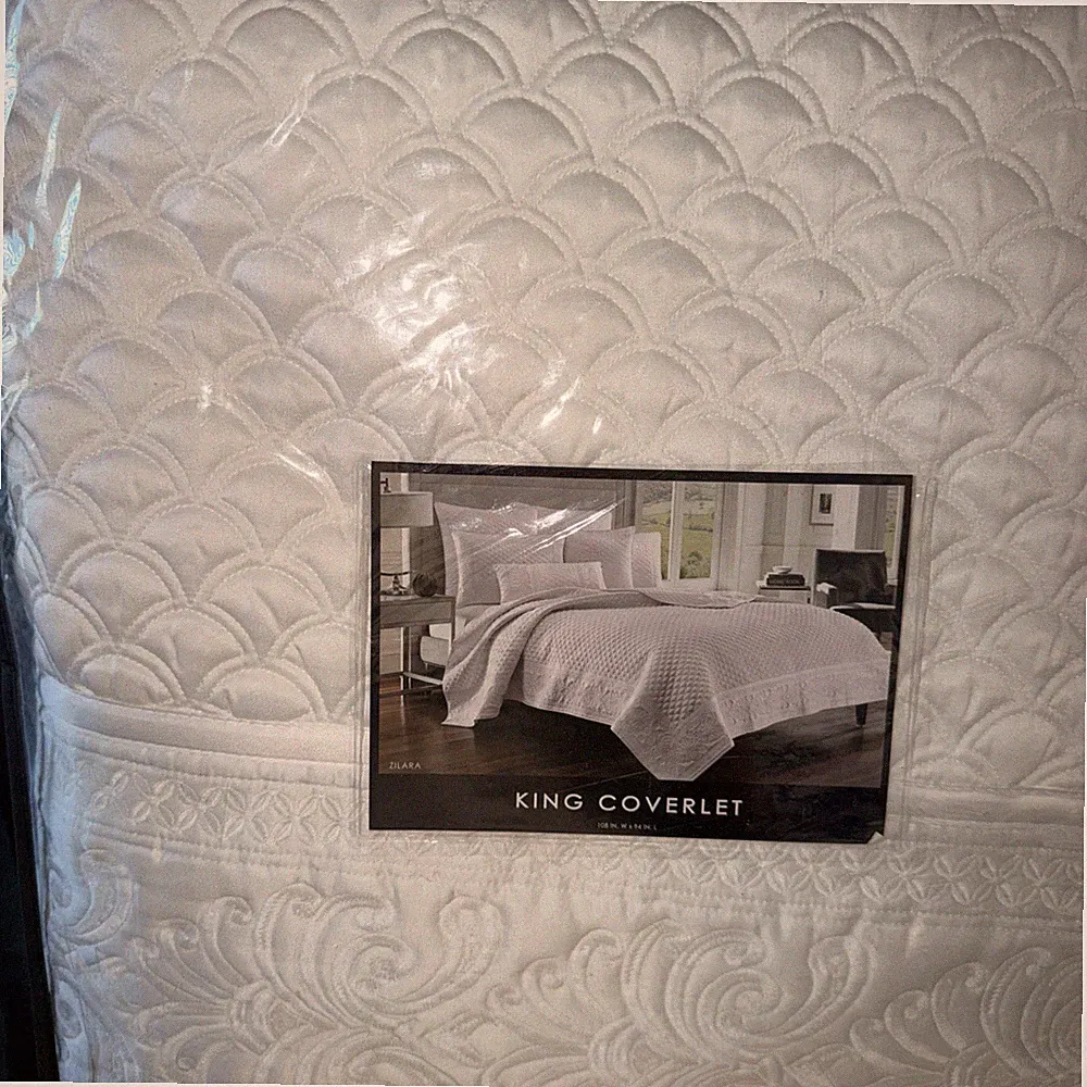 J Queen New York Zilara, Coverlet, White
