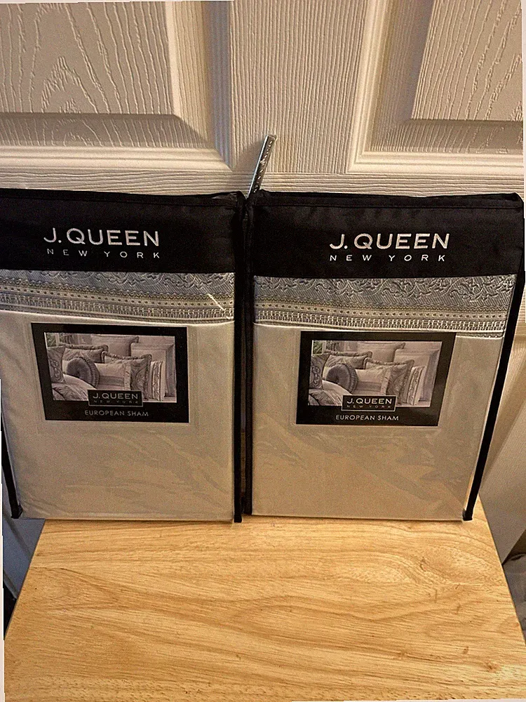 New J. Queen New York Spa Euro Shams Pair 26" X 26"